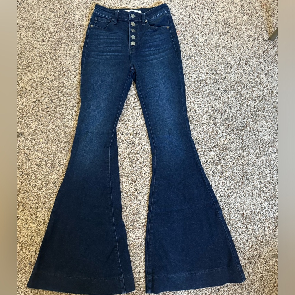 KanCan Flare High Rise Jeans 24x32 in